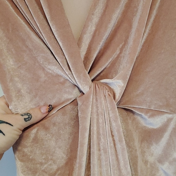 Robe en velours - Picture 3 of 4